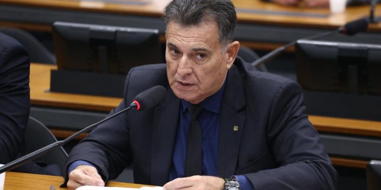 Deputados da FPA defendem agilidade no licenciamento e ajustes ambientais no novo marco portuário