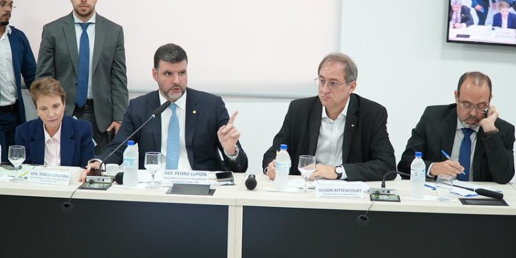 FPA cobra agilidade do governo na liberação de crédito rural e alerta para aumento do endividamento no campo