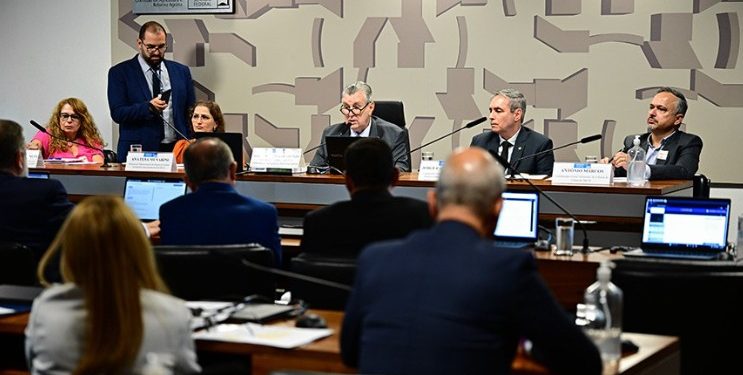 Comissão no Senado debate regulamentação do mercado de carbono e segurança jurídica para a agricultura