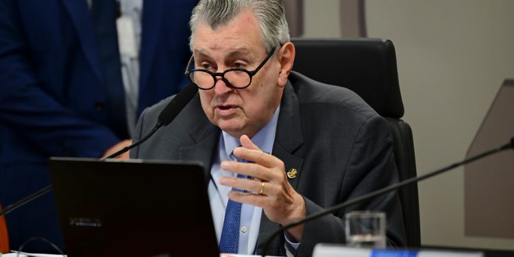 Senado debate regulamentação do mercado brasileiro de carbono