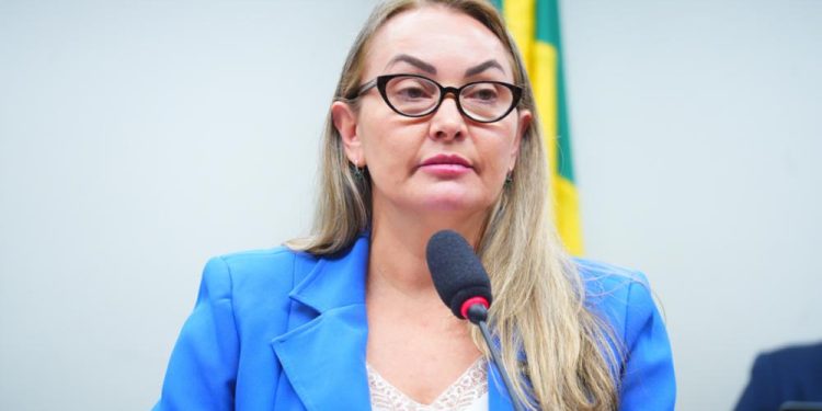 Comissão de Agricultura aprova proposta que atualiza diretrizes da pesquisa agropecuária e fortalece inovação no campo