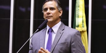 Leur Lomanto Júnior promete imparcialidade e rito legal ao assumir presidência da CCJC