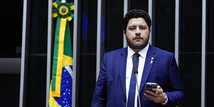 Jadyel Alencar assume presidência da Comissão de Desenvolvimento Econômico da Câmara