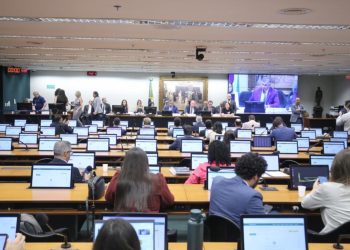 Governo reconhece que fim da escala 6×1 pode ter impacto maior no setor agropecuário