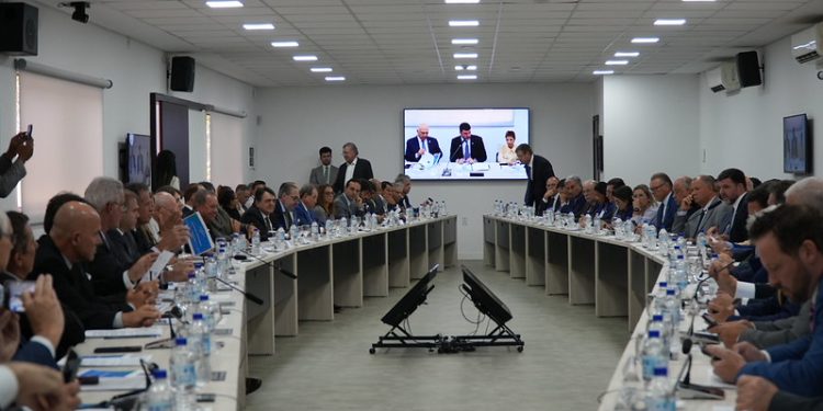 Reunião FPA